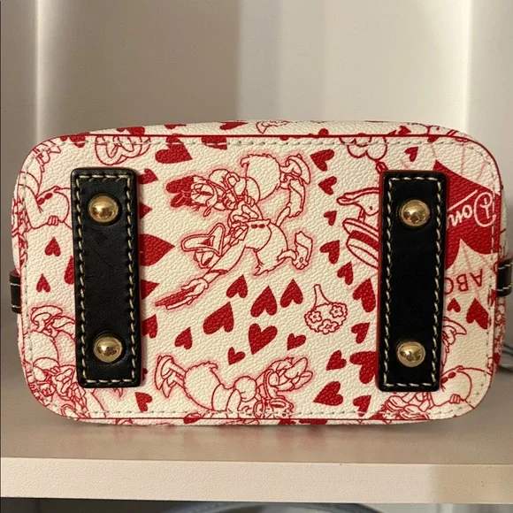 NWT Dooney&Bourke Disney Valentines Donald Duck 🦆 Crossbody ❤️ - Picture 3 of 5